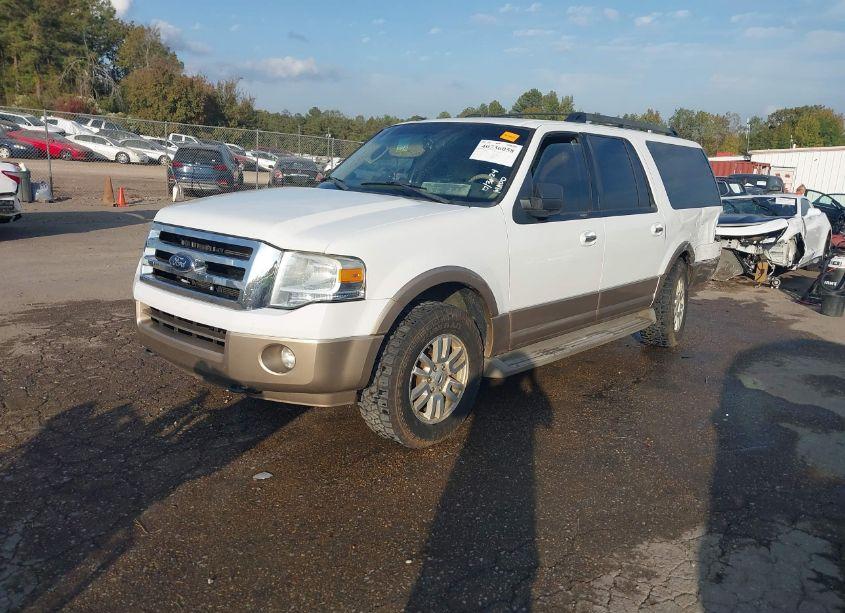 Photo 2 of 2013 Ford Expedition EL XLT (VIN 1FMJK1J50DEF01537)