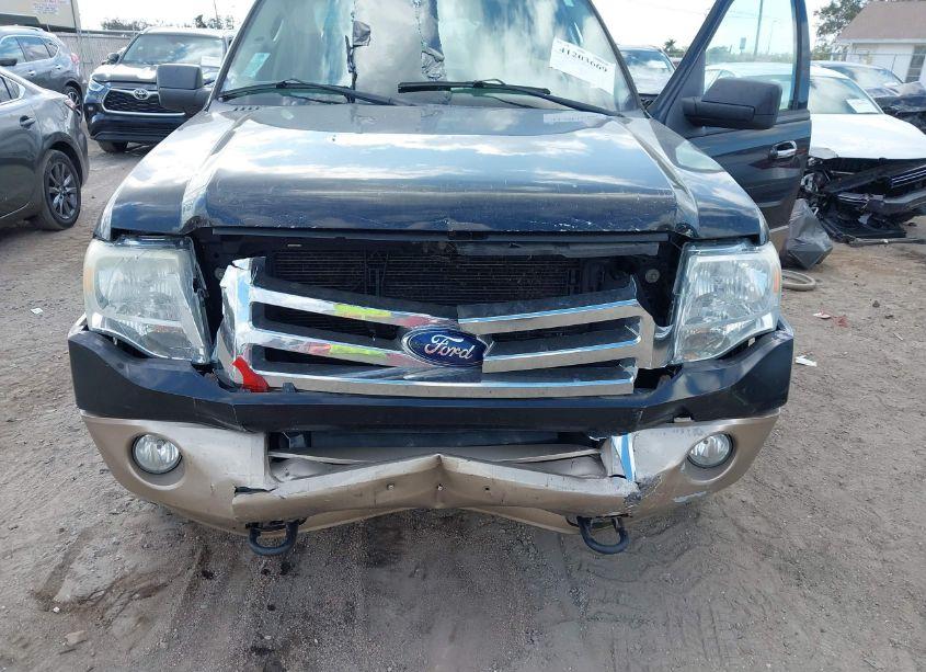 Photo 6 of 2014 Ford Expedition EL XLT (VIN 1FMJK1J50EEF18873)