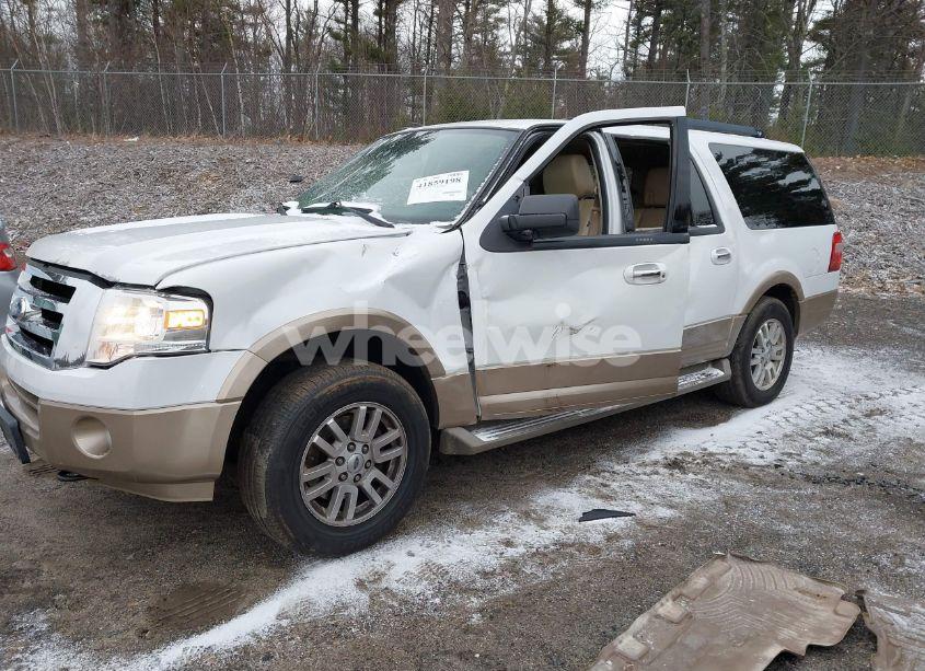 Photo 2 of 2014 Ford Expedition EL XLT (VIN 1FMJK1J53EEF49292)