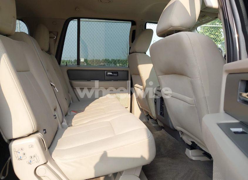 Photo 8 of 2011 Ford Expedition EL XLT (VIN 1FMJK1J54BEF15924)