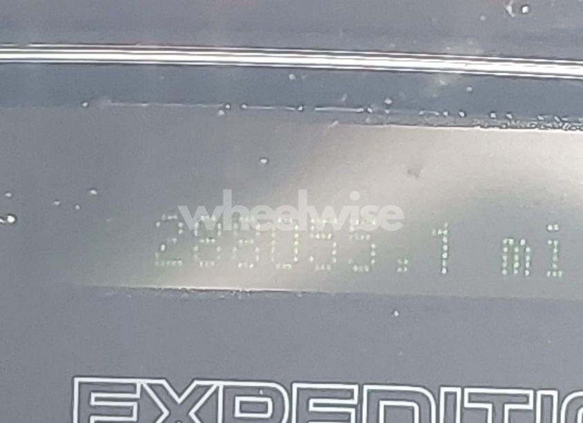 Photo 14 of 2011 Ford Expedition EL XLT (VIN 1FMJK1J54BEF15941)