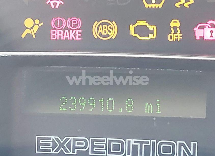 Photo 15 of 2014 Ford Expedition EL XLT (VIN 1FMJK1J55EEF43350)