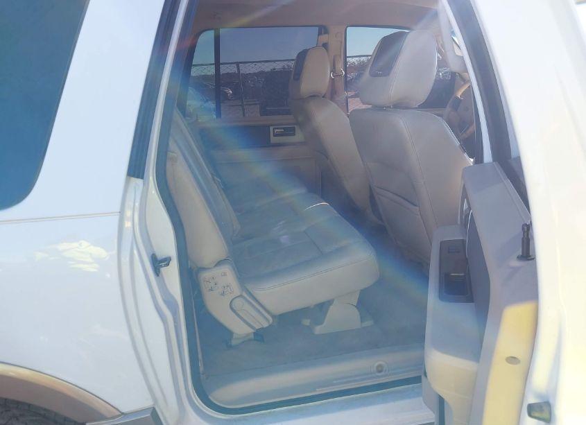 Photo 8 of 2014 Ford Expedition EL XLT (VIN 1FMJK1J55EEF50833)