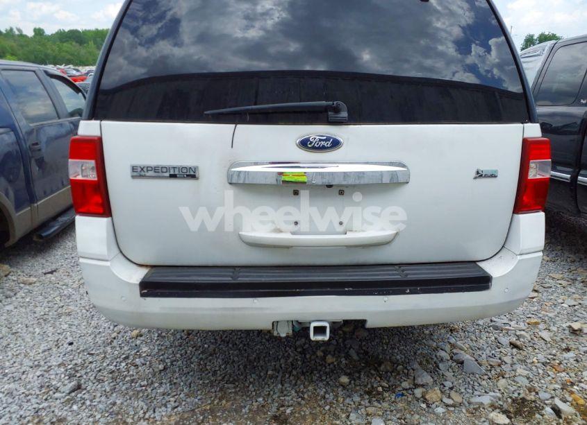 Photo 16 of 2011 Ford Expedition EL XLT (VIN 1FMJK1J58BEF41443)