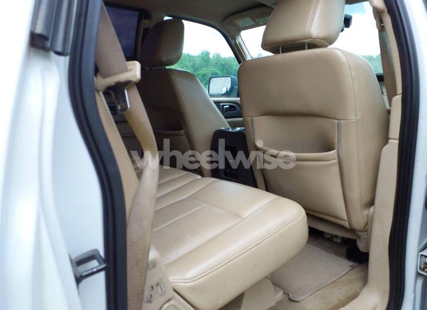 Photo 8 of 2011 Ford Expedition EL XLT (VIN 1FMJK1J58BEF41443)