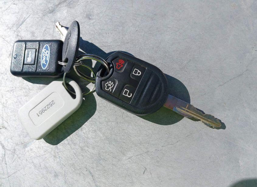 Photo 11 of 2013 Ford Expedition EL XLT (VIN 1FMJK1J58DEF13631)