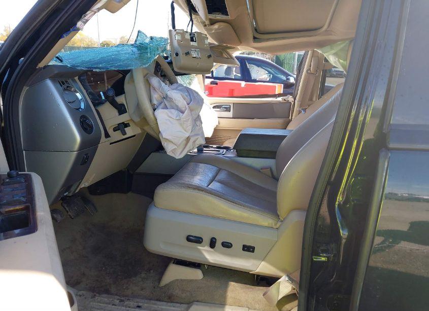 Photo 5 of 2013 Ford Expedition EL XLT (VIN 1FMJK1J58DEF13631)