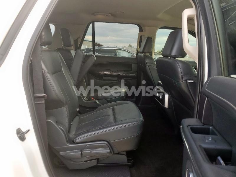 Photo 9 of 2023 FORD EXPEDITION MAX XLT N/A (VIN 1FMJK1J80PEA10061)