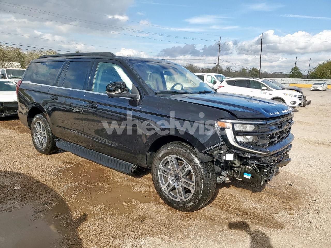 Photo 4 of 2025 FORD EXPEDITION MAX ACTIVE (VIN 1FMJK1J80SEA16063)