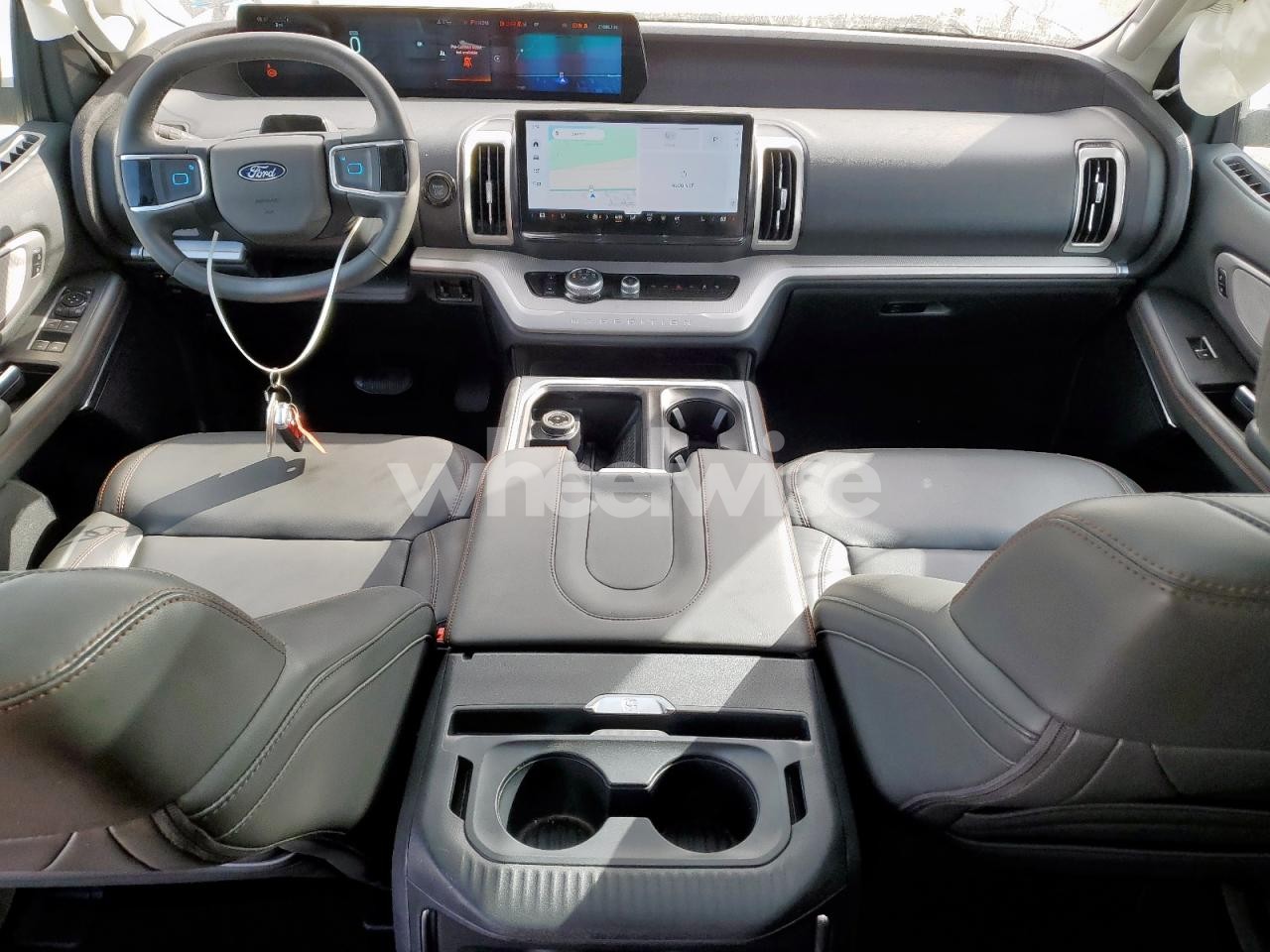 Photo 8 of 2025 FORD EXPEDITION MAX ACTIVE (VIN 1FMJK1J80SEA16063)