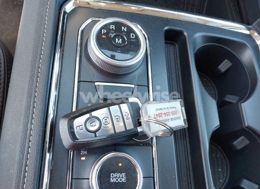 Photo 11 of 2023 Ford Expedition XLT MAX (VIN 1FMJK1J81PEA16290)