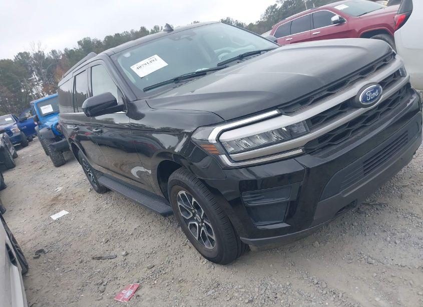 2023 Ford Expedition XLT MAX (VIN 1FMJK1J81PEA16631) main photo