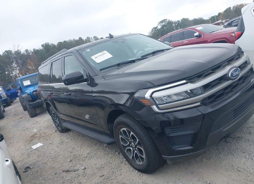 Photo 13 of 2023 Ford Expedition XLT MAX (VIN 1FMJK1J81PEA16631)