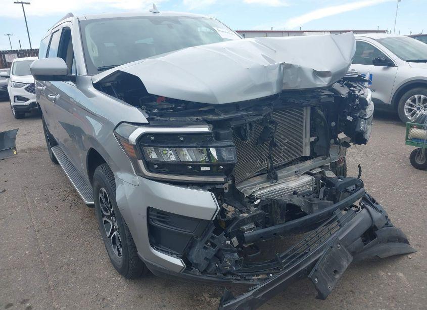 Photo 6 of 2023 Ford Expedition XLT MAX (VIN 1FMJK1J81PEA16712)