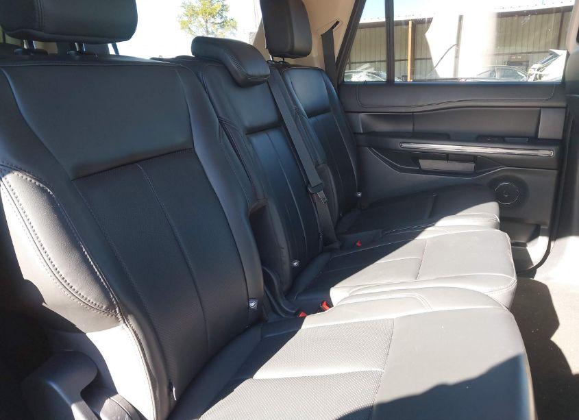 Photo 8 of 2024 Ford Expedition XLT MAX (VIN 1FMJK1J81REA09441)