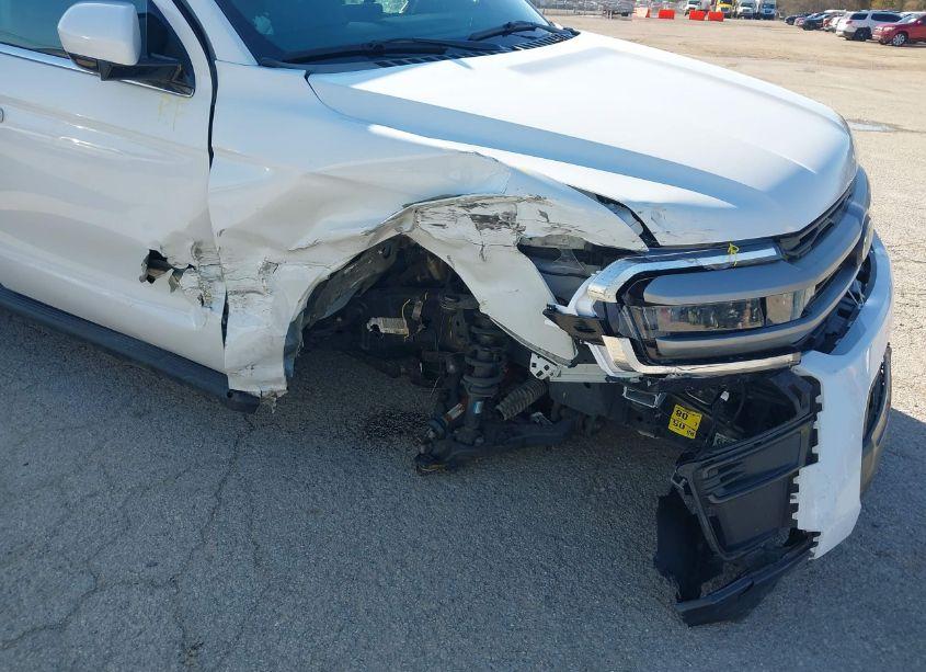 Photo 6 of 2024 Ford Expedition XLT MAX (VIN 1FMJK1J82REA23364)