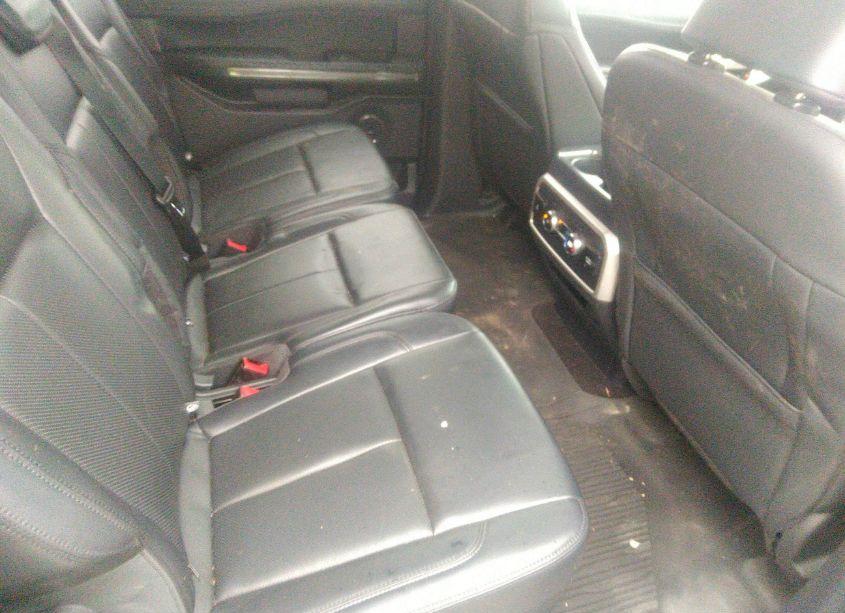 Photo 8 of 2023 Ford Expedition XLT MAX (VIN 1FMJK1J83PEA06716)