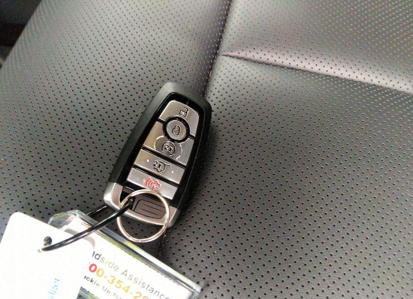 Photo 11 of 2023 Ford Expedition XLT MAX (VIN 1FMJK1J83PEA16713)