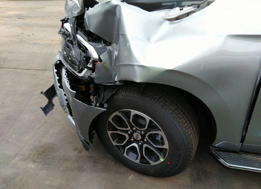 Photo 6 of 2023 Ford Expedition XLT MAX (VIN 1FMJK1J83PEA16713)