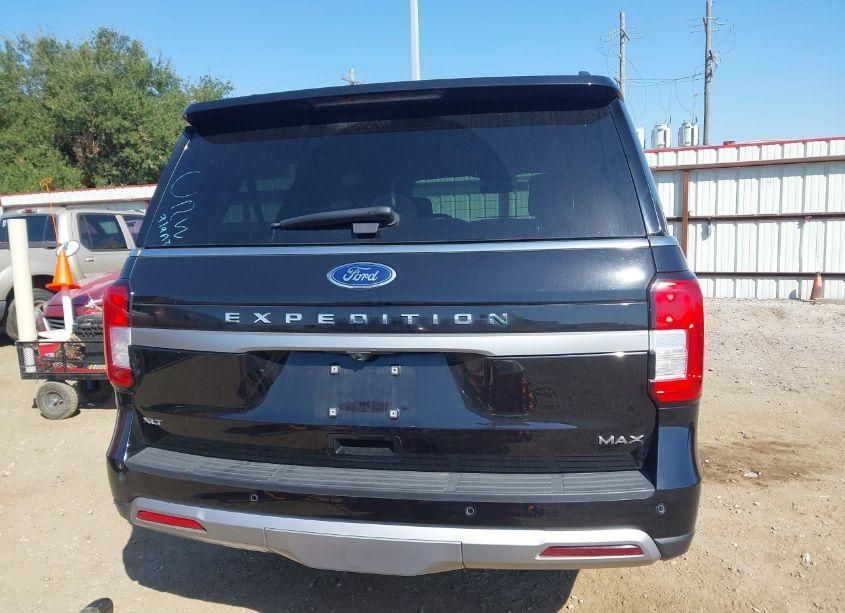 Photo 16 of 2024 Ford Expedition XLT MAX (VIN 1FMJK1J84REA42837)