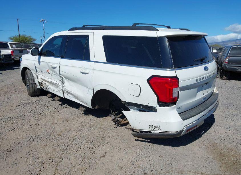 Photo 6 of 2023 Ford Expedition XLT MAX (VIN 1FMJK1J85PEA11111)