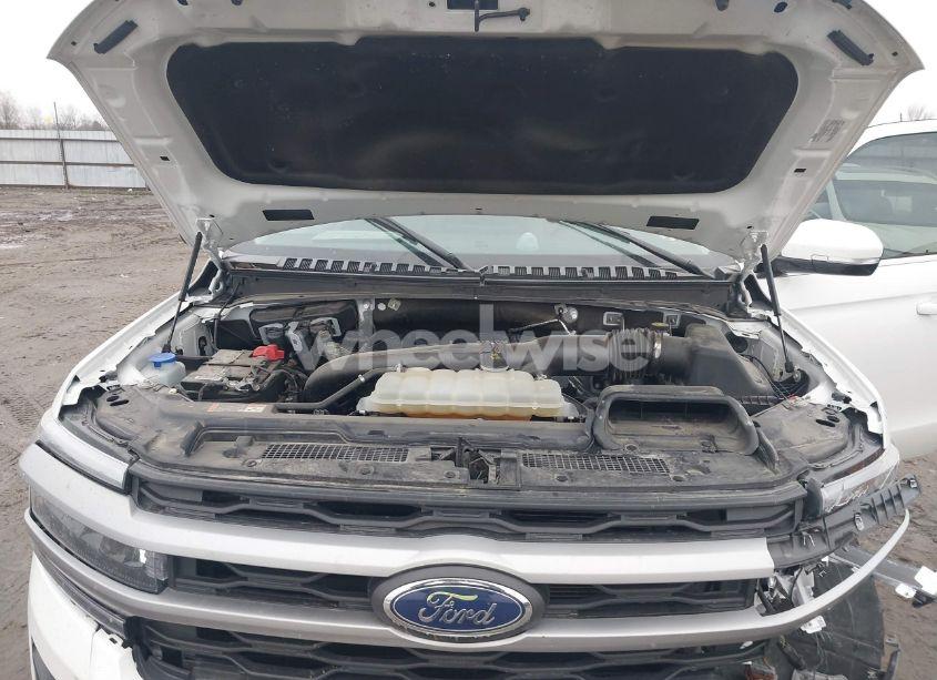 Photo 10 of 2023 Ford Expedition XLT MAX (VIN 1FMJK1J86PEA08752)