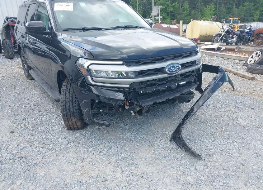 Photo 6 of 2024 Ford Expedition XLT MAX (VIN 1FMJK1J86REA31998)
