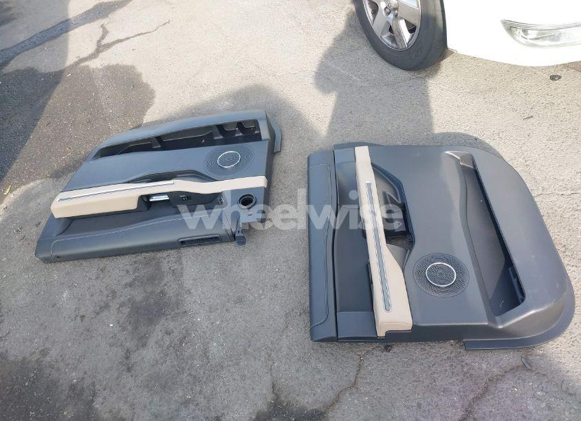 Photo 12 of 2024 Ford Expedition XLT MAX (VIN 1FMJK1J87REA15468)