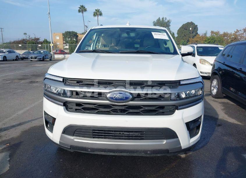 Photo 13 of 2024 Ford Expedition XLT MAX (VIN 1FMJK1J87REA15468)