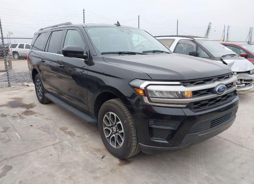 2024 Ford Expedition XLT MAX (VIN 1FMJK1J87REA48003) main photo