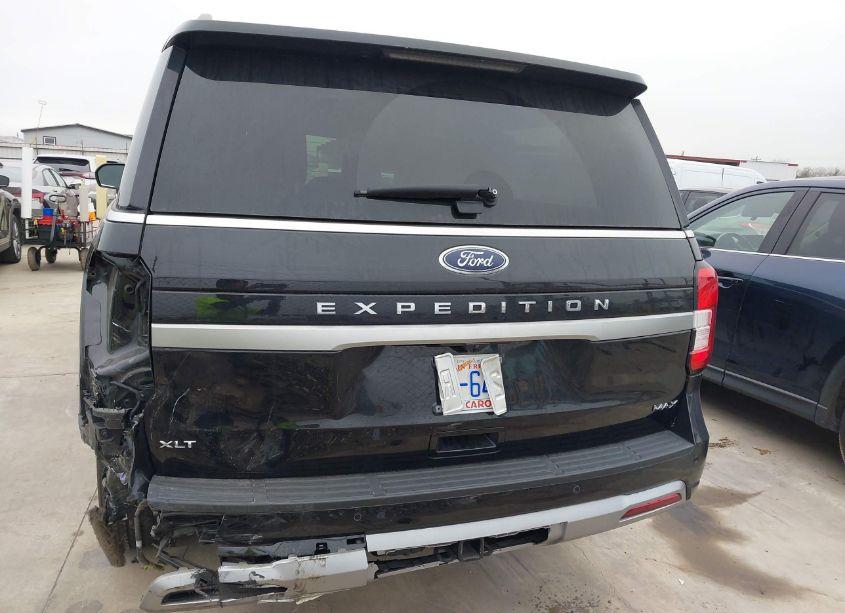 Photo 6 of 2024 Ford Expedition XLT MAX (VIN 1FMJK1J87REA48003)