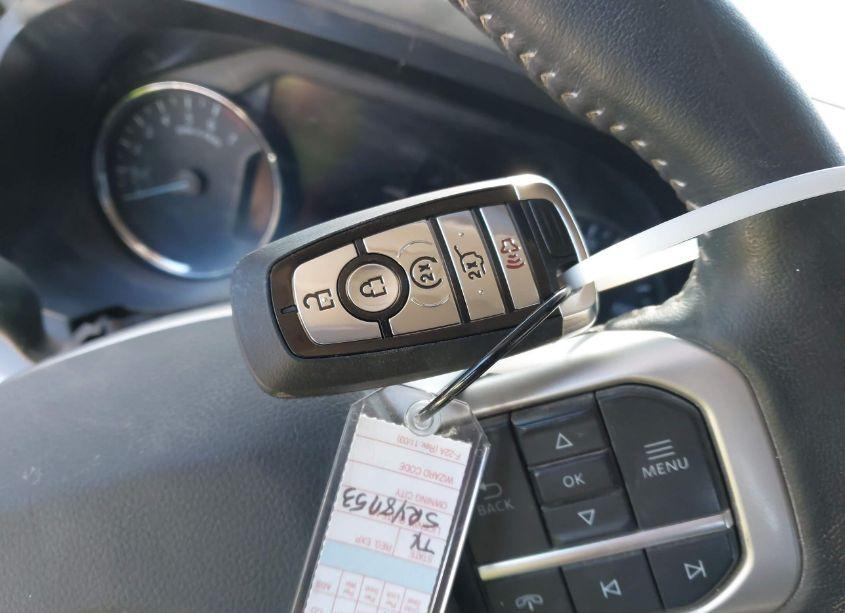 Photo 11 of 2023 Ford Expedition XLT MAX (VIN 1FMJK1J88PEA16318)