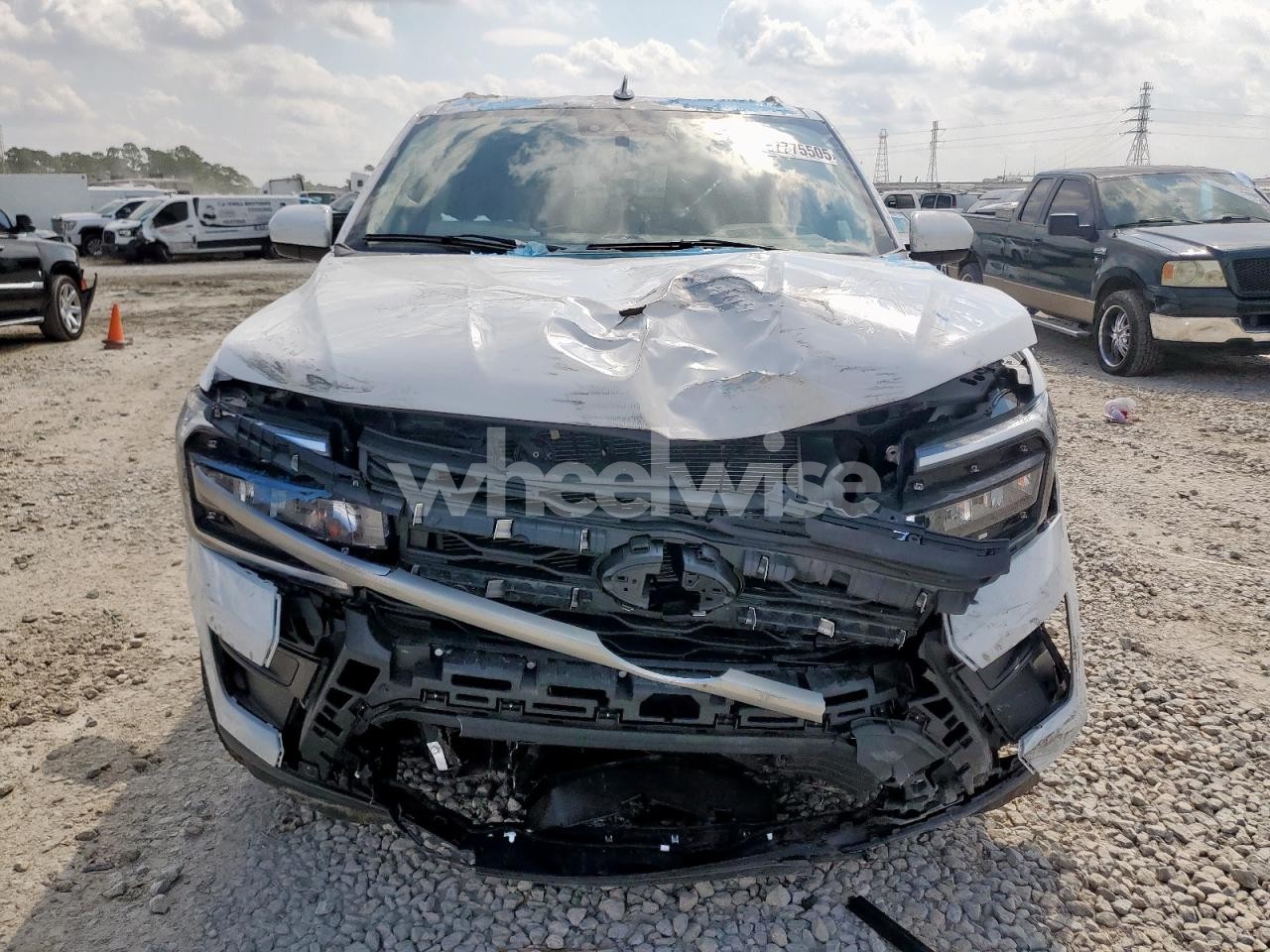 Photo 5 of 2024 FORD EXPEDITION MAX XLT (VIN 1FMJK1J8XREA29588)