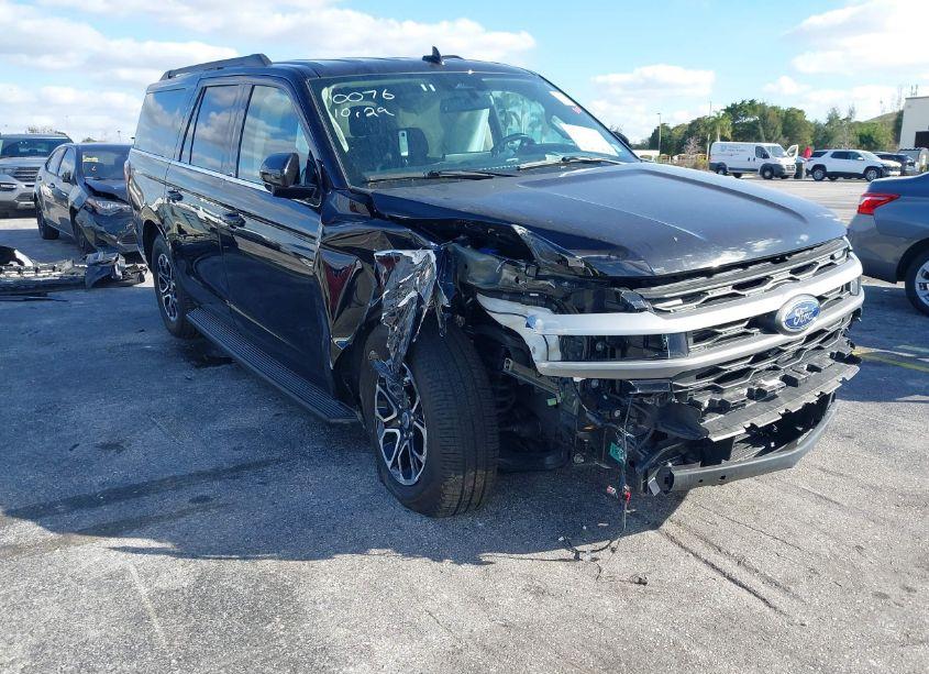 Photo 6 of 2024 Ford Expedition XLT MAX (VIN 1FMJK1J8XREA30076)