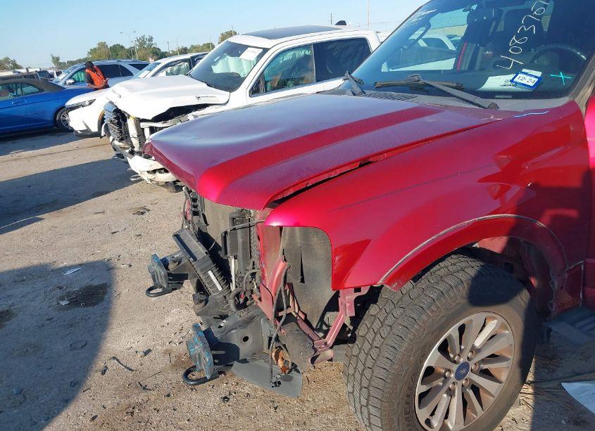 Photo 18 of 2017 Ford Expedition EL XLT (VIN 1FMJK1JT0HEA02564)