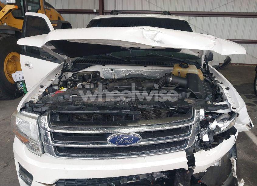 Photo 10 of 2017 Ford Expedition EL XLT (VIN 1FMJK1JT0HEA56026)