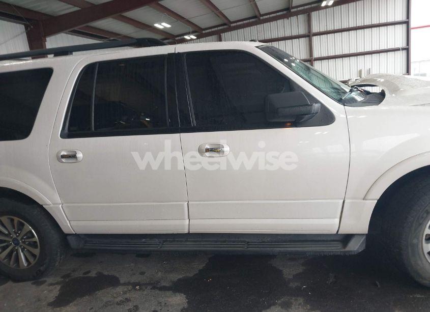 Photo 13 of 2017 Ford Expedition EL XLT (VIN 1FMJK1JT0HEA56026)