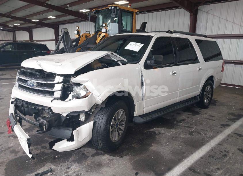 Photo 2 of 2017 Ford Expedition EL XLT (VIN 1FMJK1JT0HEA56026)