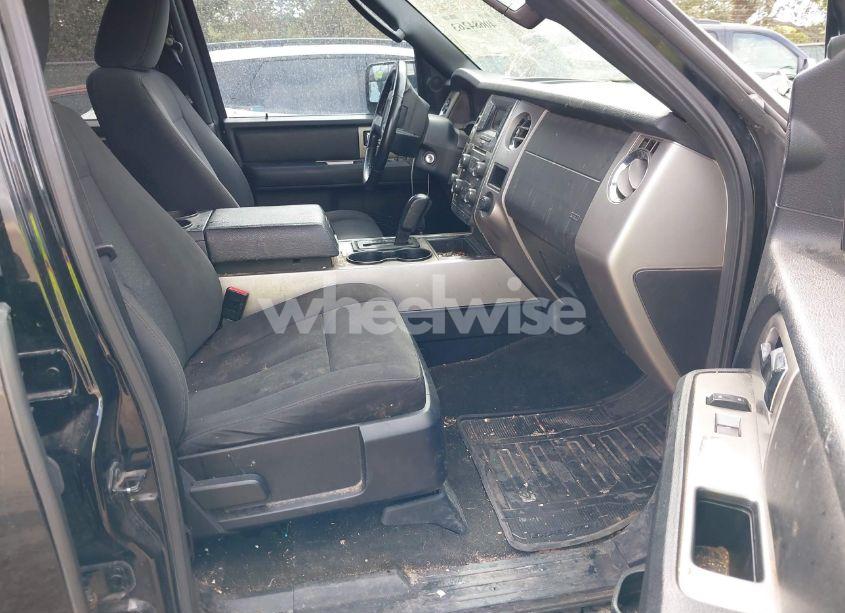 Photo 5 of 2017 Ford Expedition EL XLT (VIN 1FMJK1JT0HEA69407)