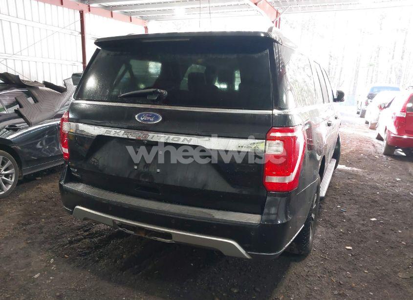 Photo 4 of 2019 Ford Expedition MAX XLT (VIN 1FMJK1JT0KEA49682)