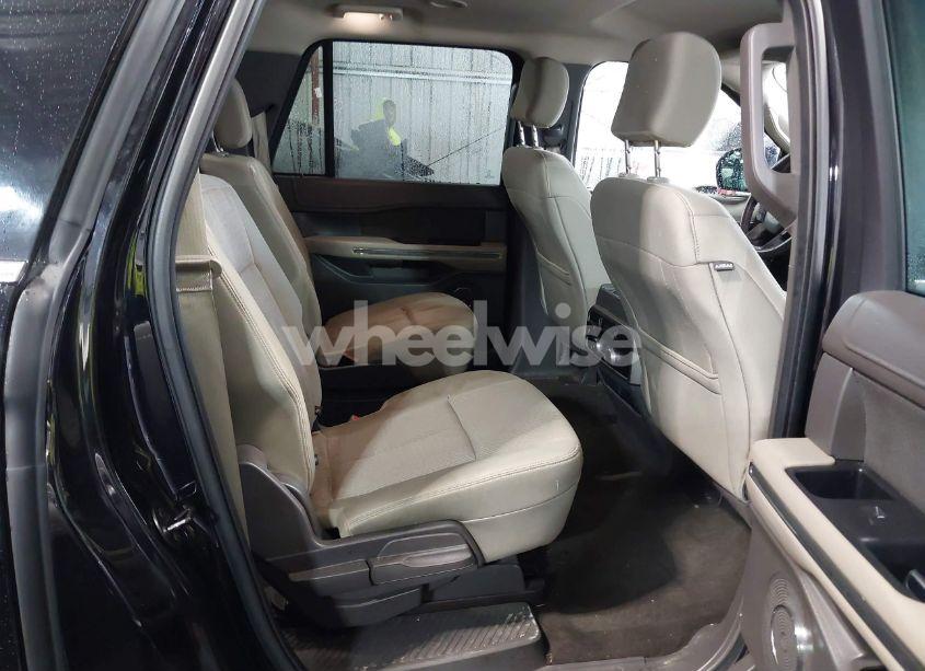 Photo 8 of 2019 Ford Expedition MAX XLT (VIN 1FMJK1JT0KEA49682)