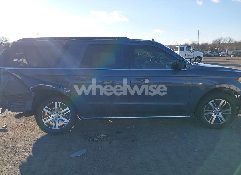 Photo 14 of 2022 Ford Expedition XLT MAX (VIN 1FMJK1JT0NEA40419)