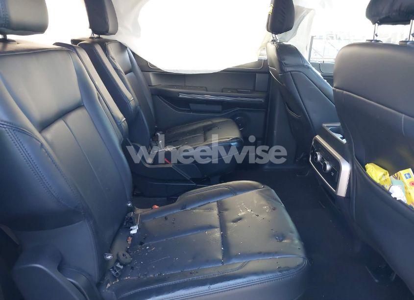 Photo 8 of 2022 Ford Expedition XLT MAX (VIN 1FMJK1JT0NEA40419)