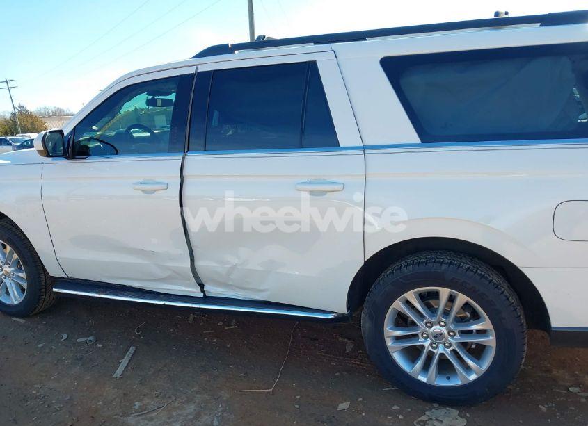 Photo 14 of 2022 Ford Expedition XLT MAX (VIN 1FMJK1JT0NEA61531)