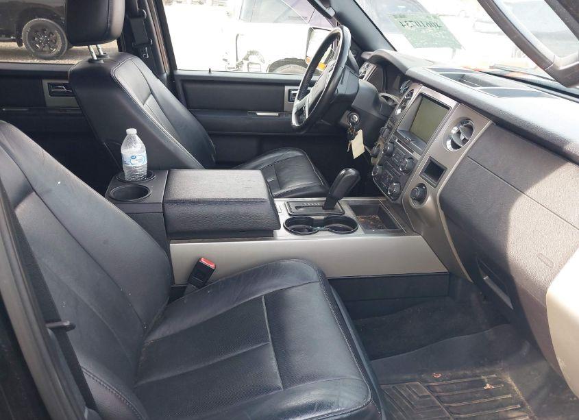 Photo 5 of 2015 Ford Expedition EL XLT (VIN 1FMJK1JT1FEF15691)