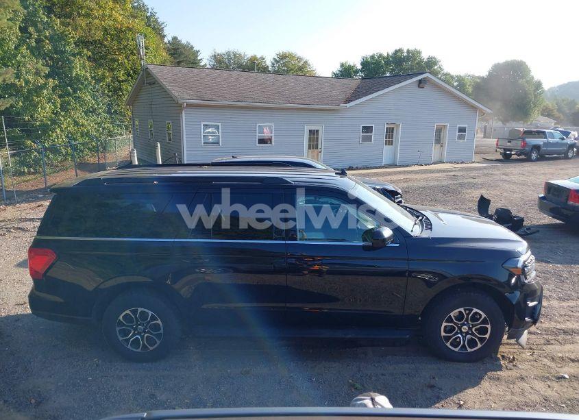Photo 14 of 2022 Ford Expedition XLT MAX (VIN 1FMJK1JT2NEA20558)