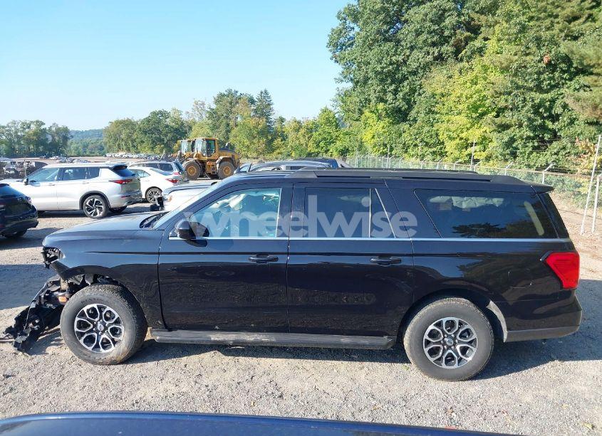 Photo 15 of 2022 Ford Expedition XLT MAX (VIN 1FMJK1JT2NEA20558)