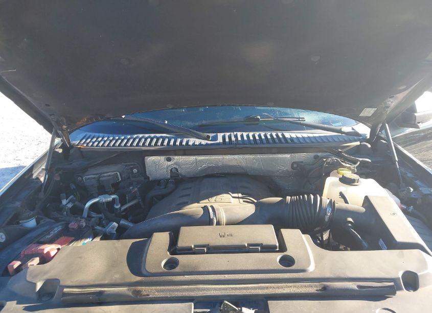 Photo 10 of 2017 Ford Expedition EL XLT (VIN 1FMJK1JT3HEA02137)