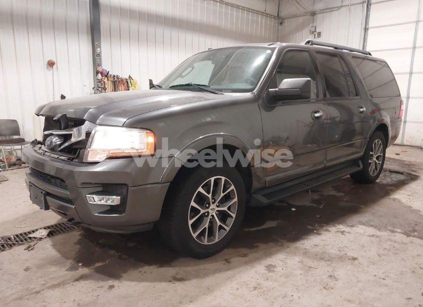 Photo 2 of 2017 Ford Expedition EL XLT (VIN 1FMJK1JT3HEA44999)