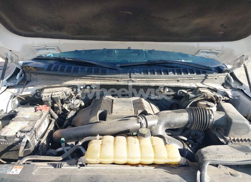 Photo 10 of 2018 Ford Expedition MAX XLT (VIN 1FMJK1JT3JEA42417)